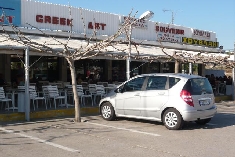 ギリシア　レンタカーでドライブ