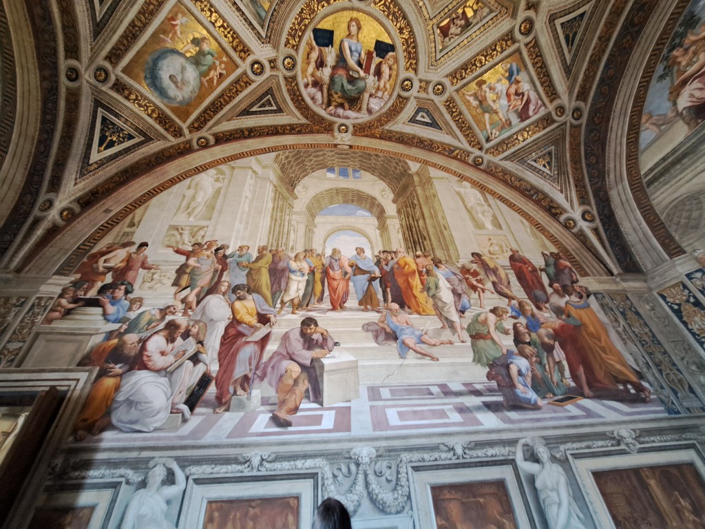 アテナイの学堂の写真